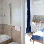 Bariairport Bed and Breakfast