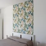 Bariairport Bed and Breakfast 3*