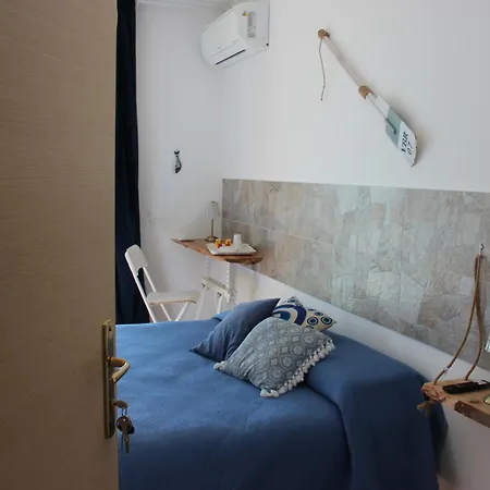 住宿加早餐酒店 Bariairport 3*