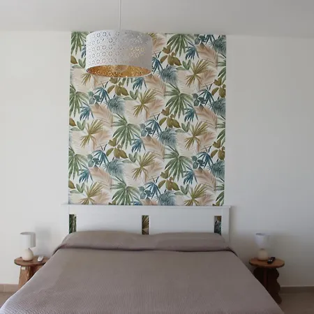 住宿加早餐酒店 Bariairport