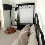 Bariairport Oda ve Kahvaltı